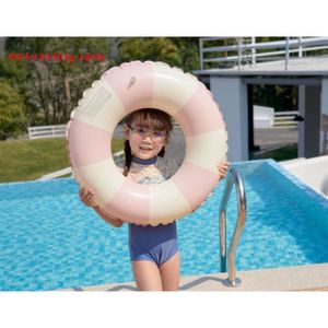 BOUÉE - BRASSARD Stripe rose 90 - Bouée de piscine gonflable rayée vintage pour adultes et enfants, anneau en caoutchouc, joue