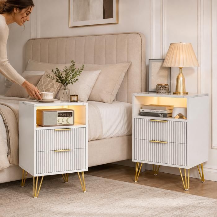 Tables de chevet blanches - AKABER - Lot de 2 - 2 tiroirs - Lumière LED - Ports USB et prises électriques