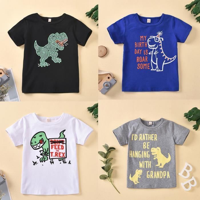 Personnage De Dessin Animé Mignon Portant Un Maillot De Bain Vecteurs