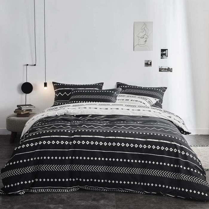 Housse De Couette 240x260cm Noire Plissée - Parure De Lit 2 Personnes Microfibre Avec 2 Taies 65x65cm