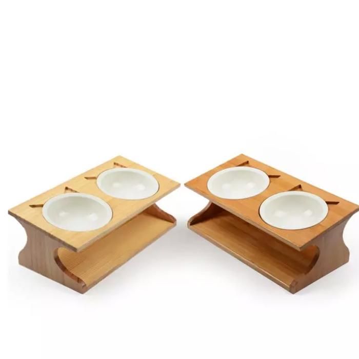 Comparer les prix de Double gamelle surélevée pour chien ou chat avec support en bois.