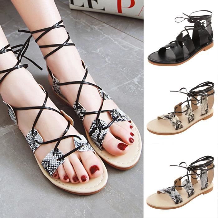 nu pied lacet mollet