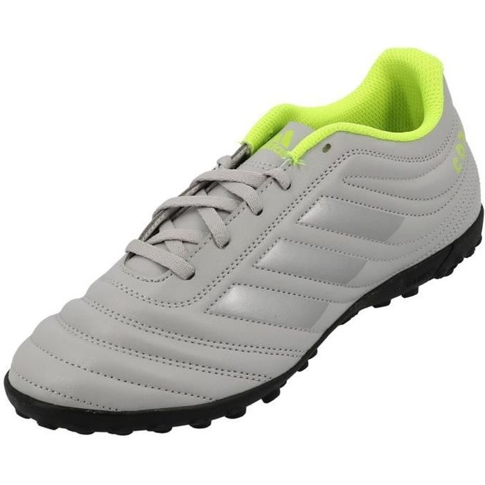 chaussure de foot indoor