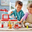 LEGO 10970 DUPLO La Caserne Et L’Hélicoptère des Pompiers, Jouet de Camion, Motricité, Grandes Briques, Cadeau Enfants Dès 2 Ans-4