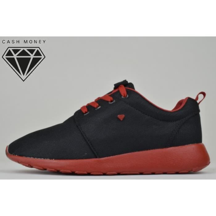 basket semelle rouge