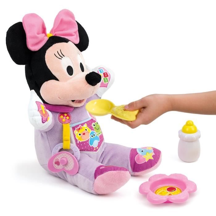 minnie a cajoler