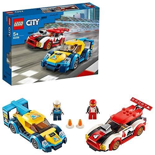 LEGO 60256 City Turbo Wheels Les voitures de course avec 2 figurines de conducteurs et véhicules de rally pour enfants d 6025