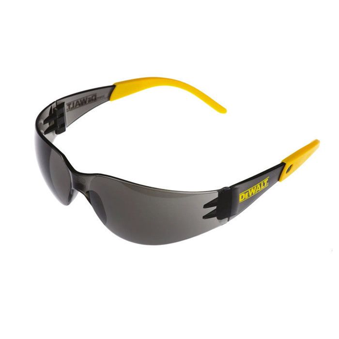 Lunettes de protection solaire et éclat DEWALT DPG54 2D EU verre fumé