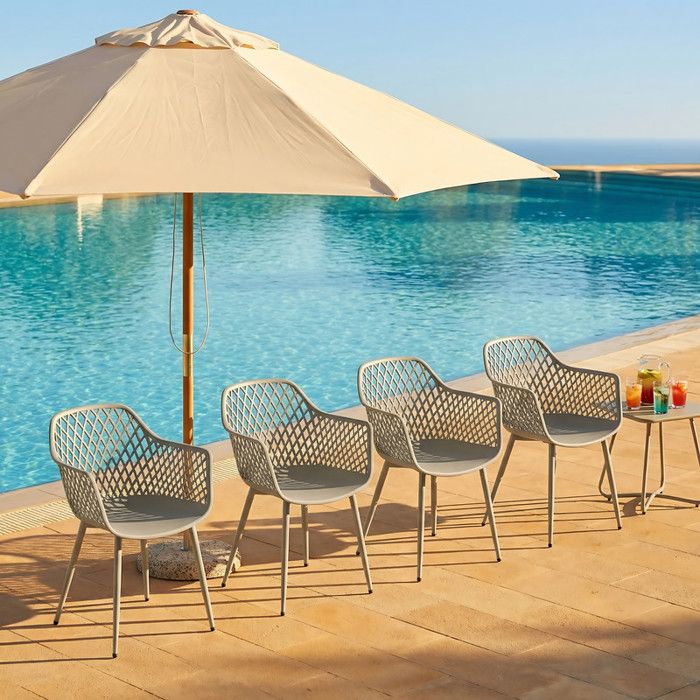 EGGREE Chaise de Jardin Exterieur Lot de 4 Chaise Plastique avec Accoudoir et Pied en Métal Dossier à Design Ajouré Gris EGGREE Chaise de Jardin Exterieur Lot de 4 Chaise Plastique avec Accoudoir et Pied en Métal Dossier à Design Ajouré Gris