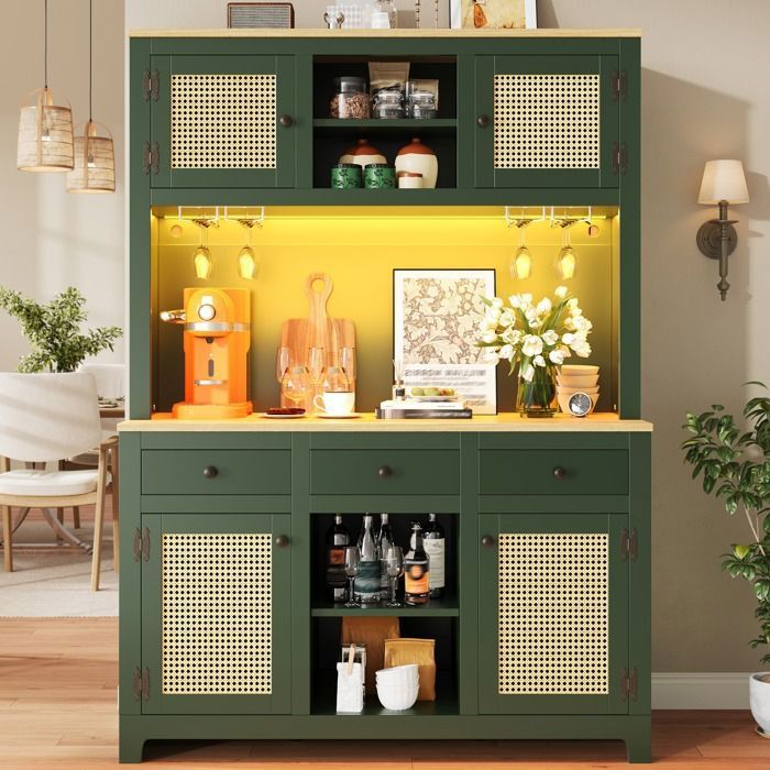 Buffet de style rétro haut LED 120x40x180 cm 4 portes，3 tiroirs grand rangement cuisine salon salle à manger PE rotin vert