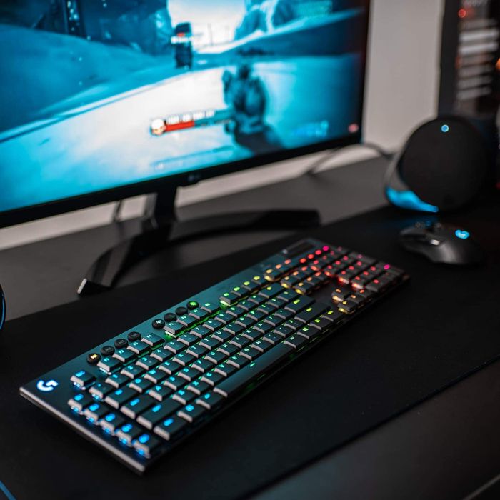 Logitech G915 Lightspeed Kabellose Gaming Tastatur Gl Tactile Rgb - vue 2