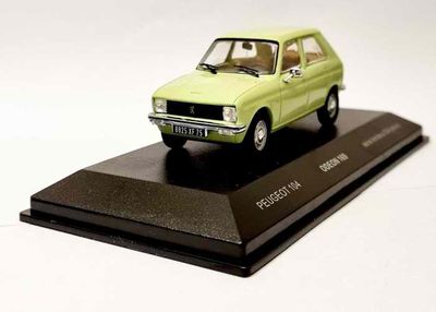 PEUGEOT 104 Blanche de 1972 Voiture de Collection 1/43 Série Limitée à