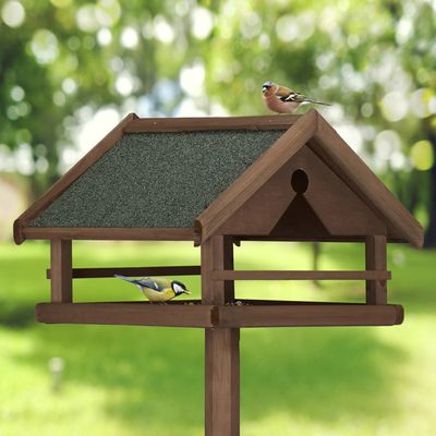Relaxdays Mangeoire Pour Oiseaux En Bois Naturel – À Suspendre, Design Rustique Avec Écorce Et Mousse, 19 X 22 X 16,5 Cm