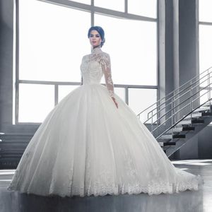 Robe de mariee en plume Cdiscount