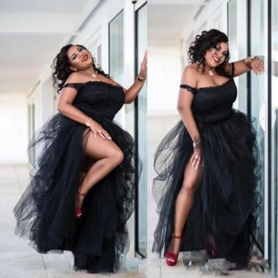Robe de soiree de grande taille en Tulle tenue de bal noire Sexy bretelles Spaghetti jupes a plusieurs niveaux fente latera Blanc Cdiscount Pret a Porter