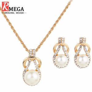 Charmant Plaqué or 18k perle CZ boucle d/'oreille et pentantif