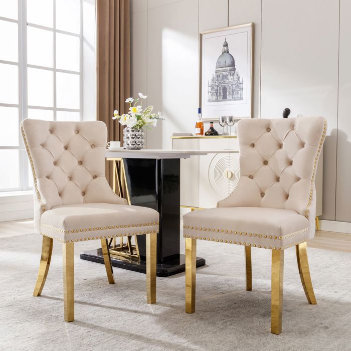 Chaise de salle à manger lot 2 velours beige chaise design détails tête de clou dorée structure métal or dossier ergonomique