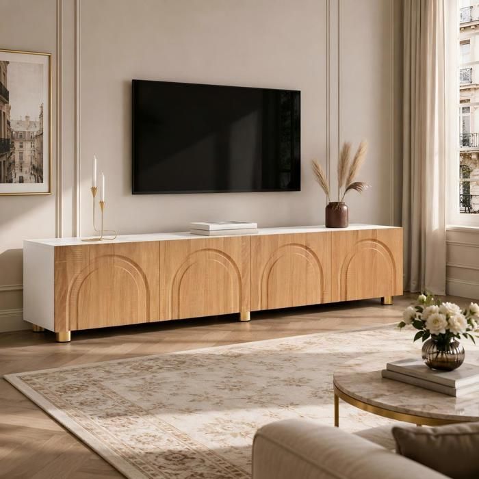 Meuble TV Blanc et Bois 180x35x40 cm COZHYESS Meuble TV Bas 4 Portes Façades Relief Arqué Pieds Métal Rangement - Blanc Naturel