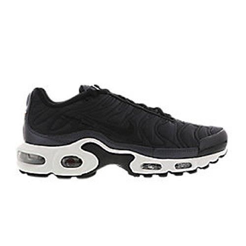 nike air versitile nubuck