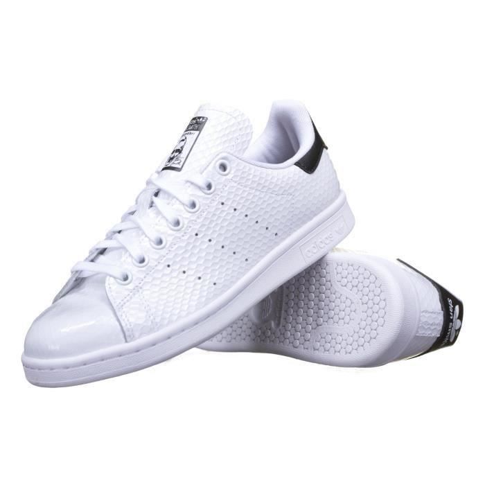 stan smith bleu brillant