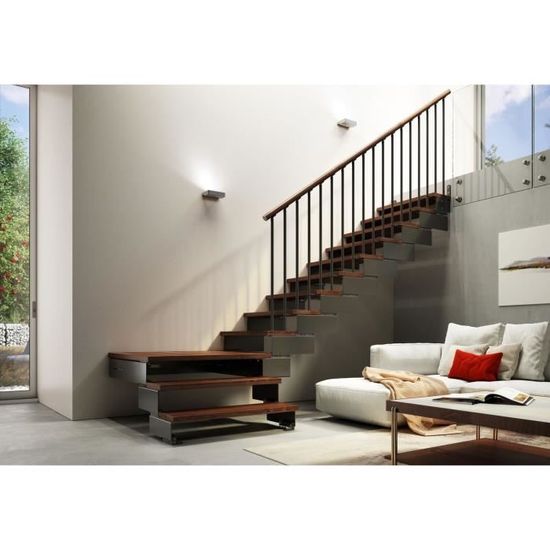 Escalier Quart Tournant 11 Marches En Bois Massif Noyer Structure En Metal Composity Misterstep Cdiscount Bricolage