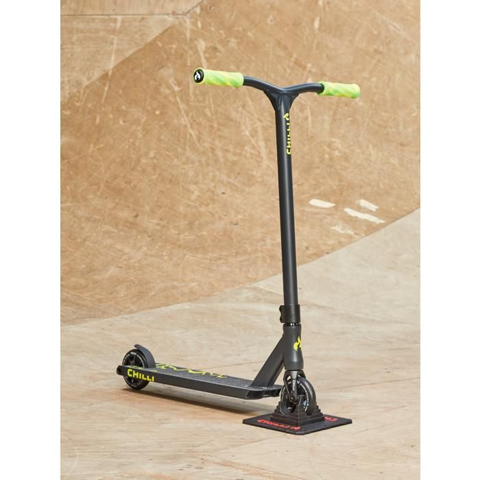 Griptape Chubby Tentaskull Pour Trottinette Freestyle – Design Fun Banane Split, Adhérence Maximale, 559 X 127 Mm, Résistant Et Durable, Vert