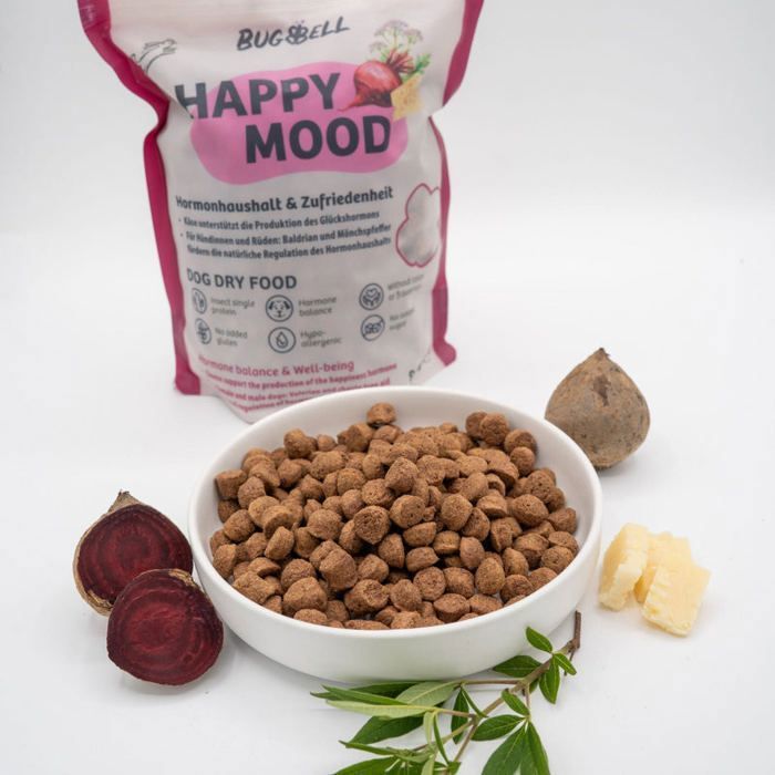 BugBell HappyMood croquettes 5x800 g (4 kg) – sans céréales hypoallergénique insectes betterave gattilier valériane