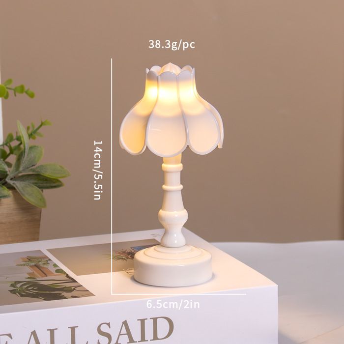 Lampe de table décorative et créative en forme de lotus lumière blanche chaude de 1 5 W éclairage dambiance compact