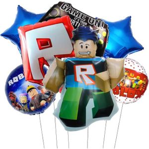 Roblox-Virtual World 6 bonecas e acessórios, jogos de animação periférica,  presente de aniversário para meninas