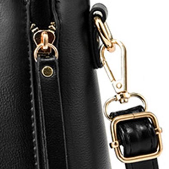 Sac à Main Femme Tendance Chic - Bandoulière Effet Crocodile Noir