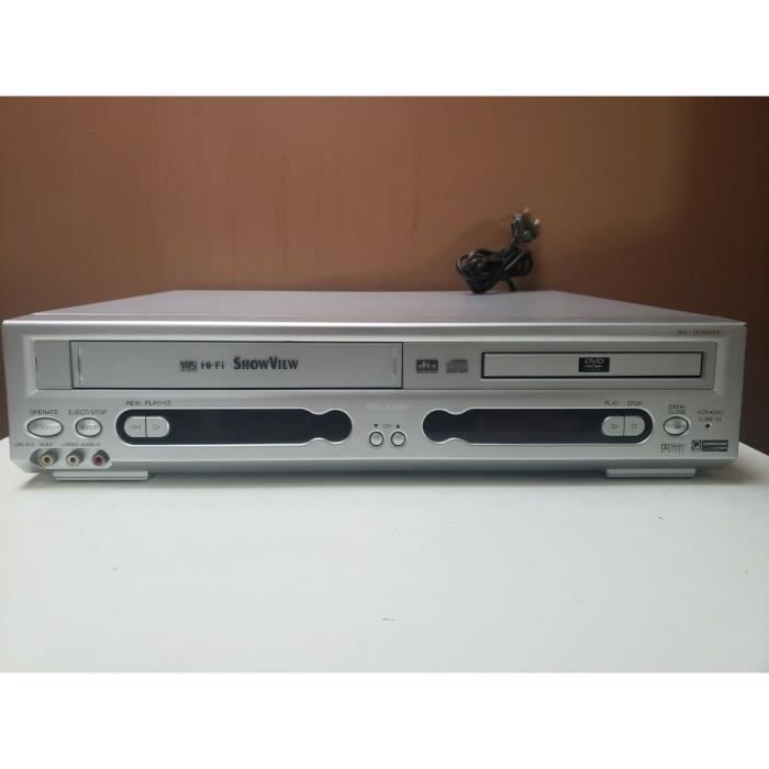 Un lecteur dvd NEON, un lecteur cassette VHS SHARP, un i…