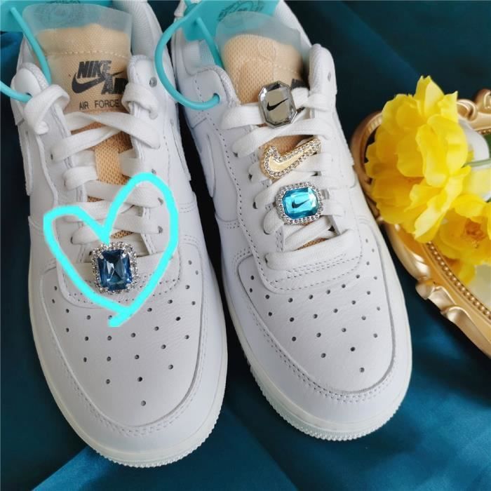 1PC Blue CHINA -Boucle de chaussures en métal strass AF1, 1 pièce, Clips de  chaussures en diamants brillants, accessoires de décorat - Cdiscount  Chaussures