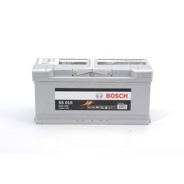 BOSCH Batterie Auto S5015 110Ah 920A / + à droite