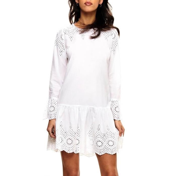 robe blanche only