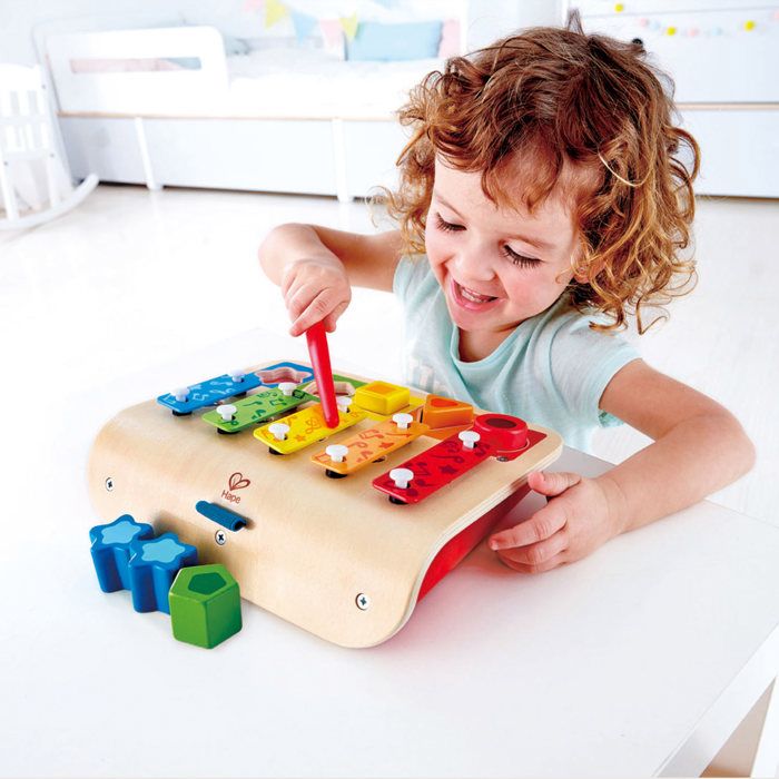 HAPE Jouet d’éveil musical en bois - Xylophone trieur de formes