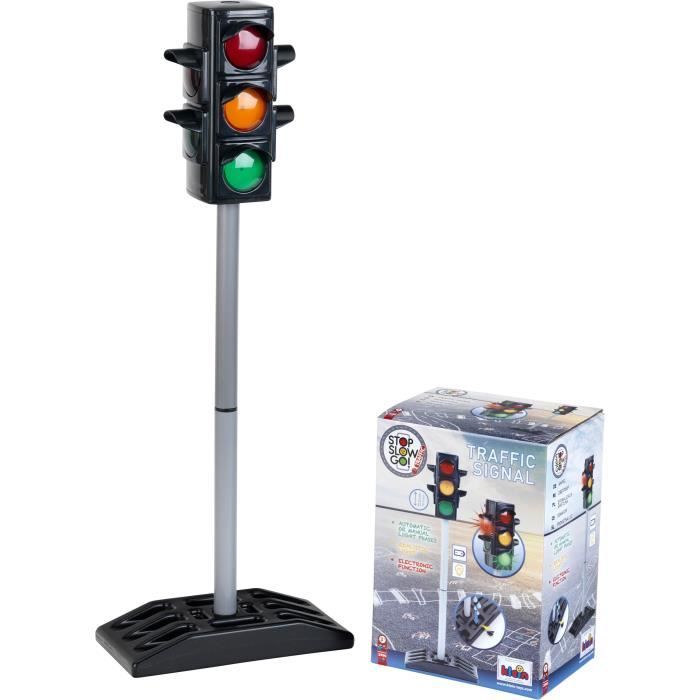 Photo Libre De Droit De Jeux De Feux Tricolores Et Les Panneaux De Signalisation Routière Banque