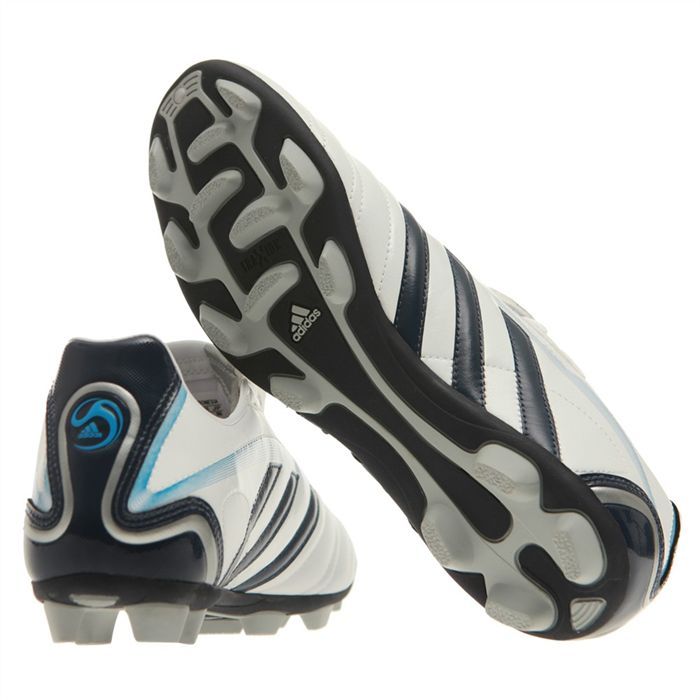 Adidas puntero football boots sales