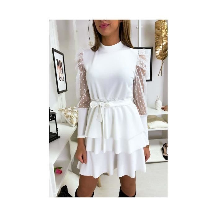 robe blanche avec volant
