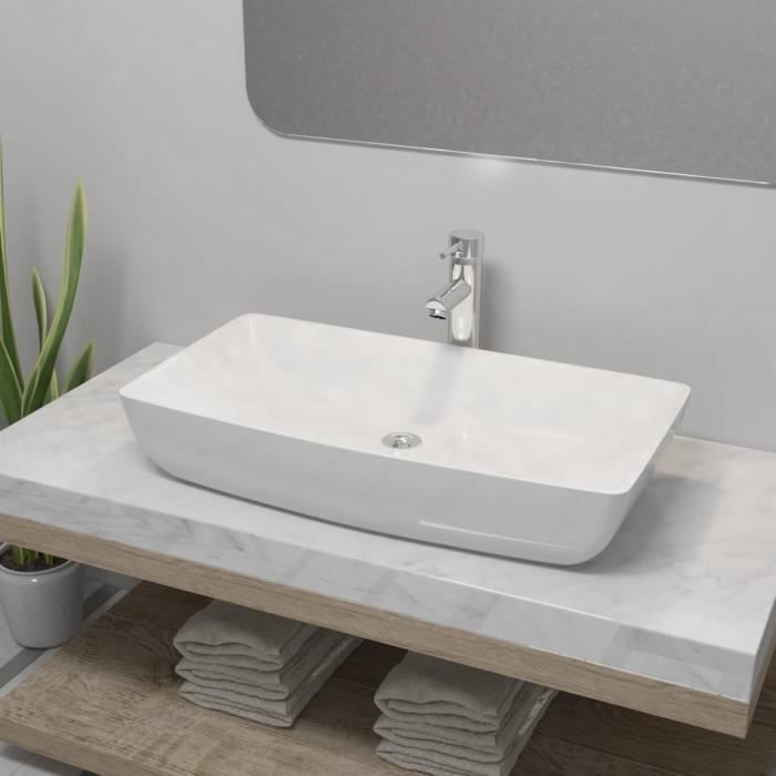 KOHLER Lavabo en porcelaine vitrifiée au-dessus du comptoir en blanc