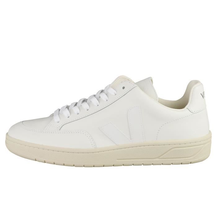 Veja homme v12 on sale