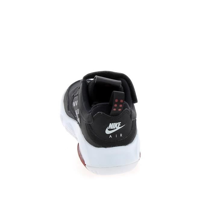 200c nike 2025