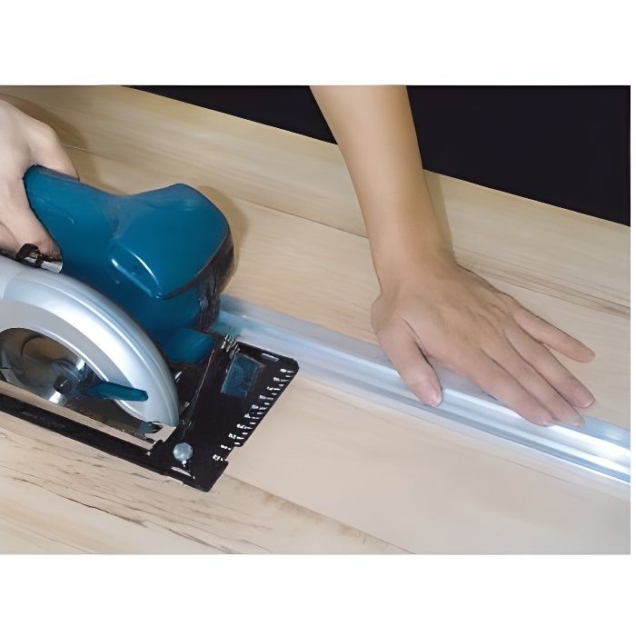 Guide de coupe pour scies circulaires portatives et défonceuses T&O Cdiscount Bricolage Guide de coupe pour scies circulaires portatives et défonceuses T&O Cdiscount Bricolage