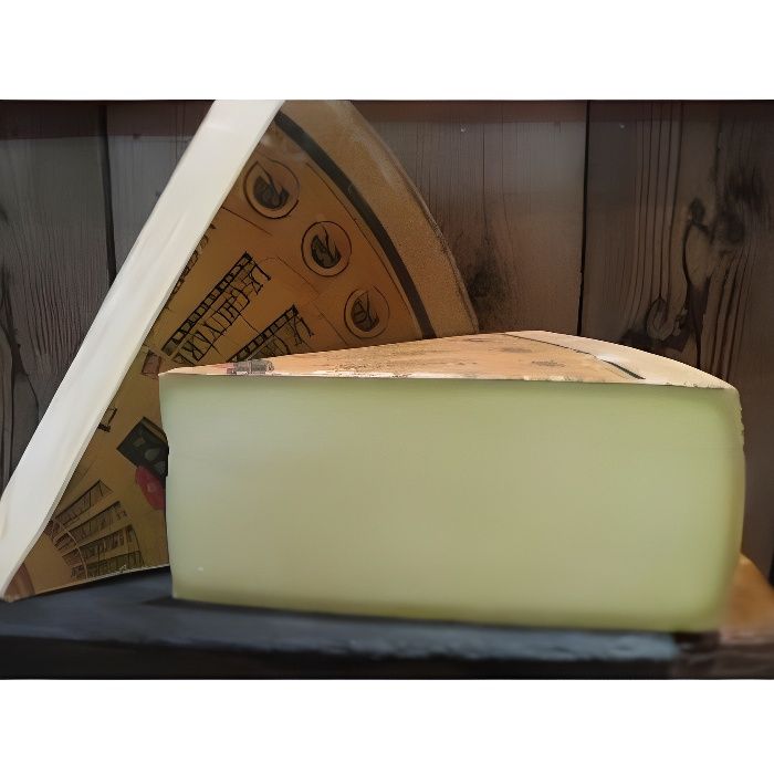 Gruyère Suisse Réserve fruité 15 mois d'Age +/- 500g sous vide