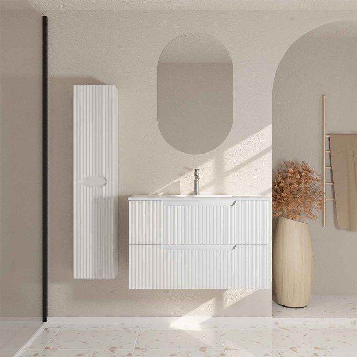 Meuble et colonne de Salle de Bains LEON 80cm Blanc Neige - Façades Ondulées - Vasque Blanche Mate Meuble et colonne de Salle de Bains LEON 80cm Blanc Neige - Façades Ondulées - Vasque Blanche Mate
