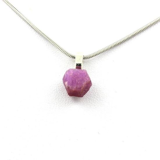 Collier Avec Rubis Brut De 11.43 Ct - Origine Tanzanie (Kiteto District, Manyara) - Marque A Bijoux