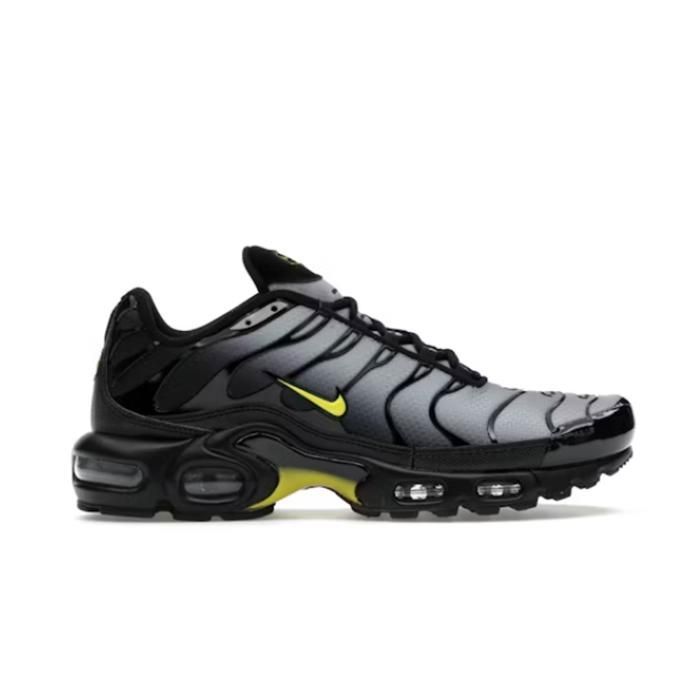 CHAUSSURES DE BASKET-BALL Nike Air Max Plus Black Opti Yellow