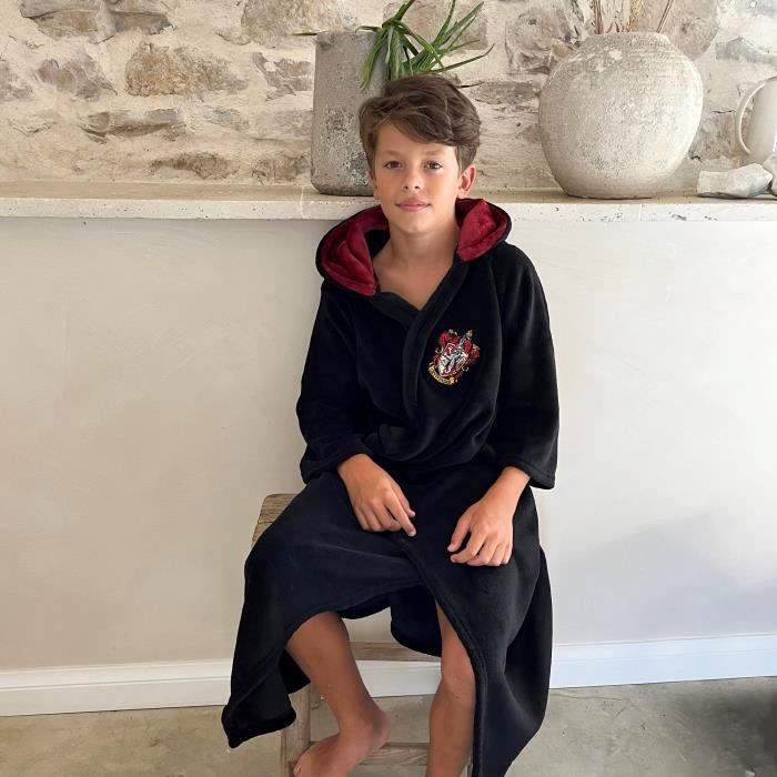 Robe de sales chambre 6 ans