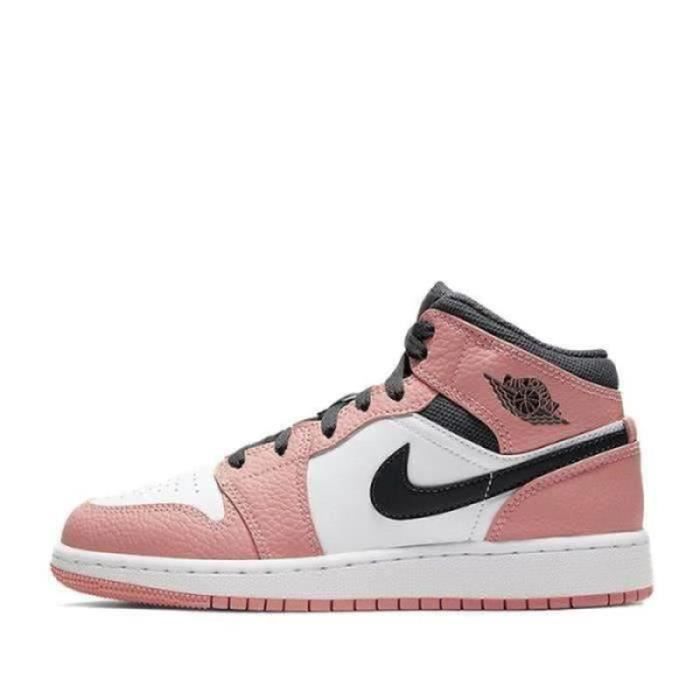 Chaussure de basketball femme on sale nike pas cher jordan