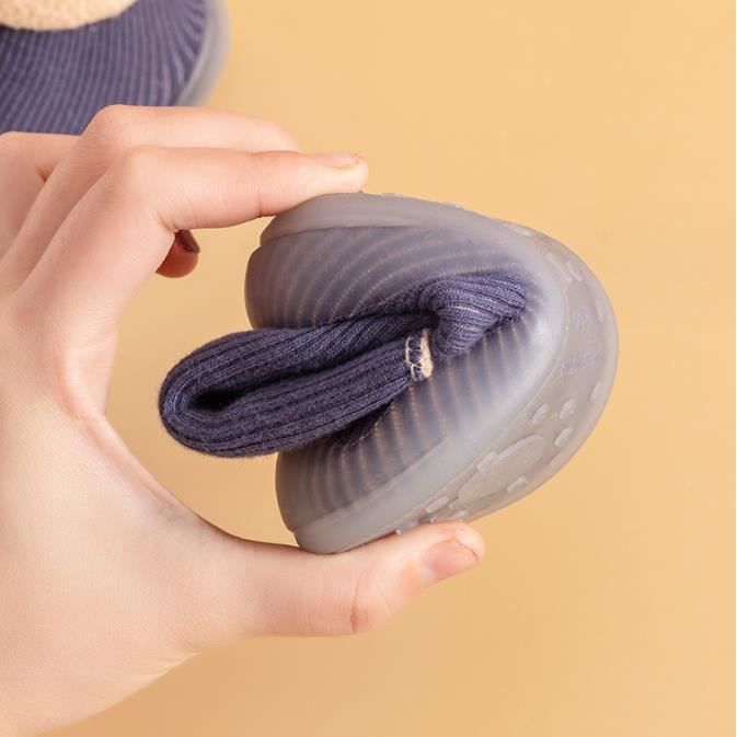 Chaussette bébé fille antidérapante sale