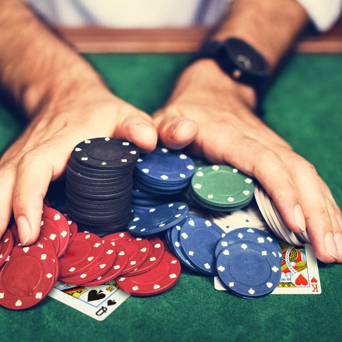 Conçu et personnalisé 12g ensemble de jetons de casino en argile pour le poker